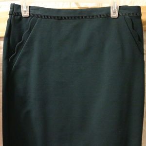 NWOT skirt, scalloped edge